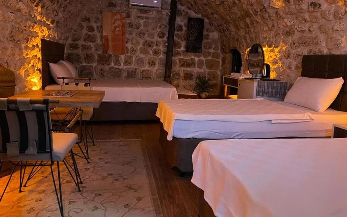 Şanlıurfa otelinde aileler için geniş çok yataklı oda