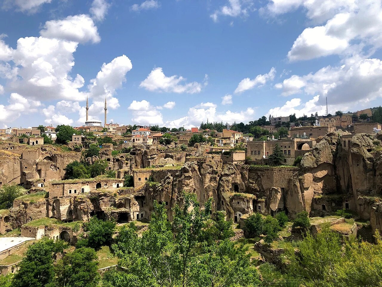 Aksaray Gezilecek Yerler: Haritalı 25+ Durak, Ihlara, Güzelyurt ve Hasan Dağı Rehberi