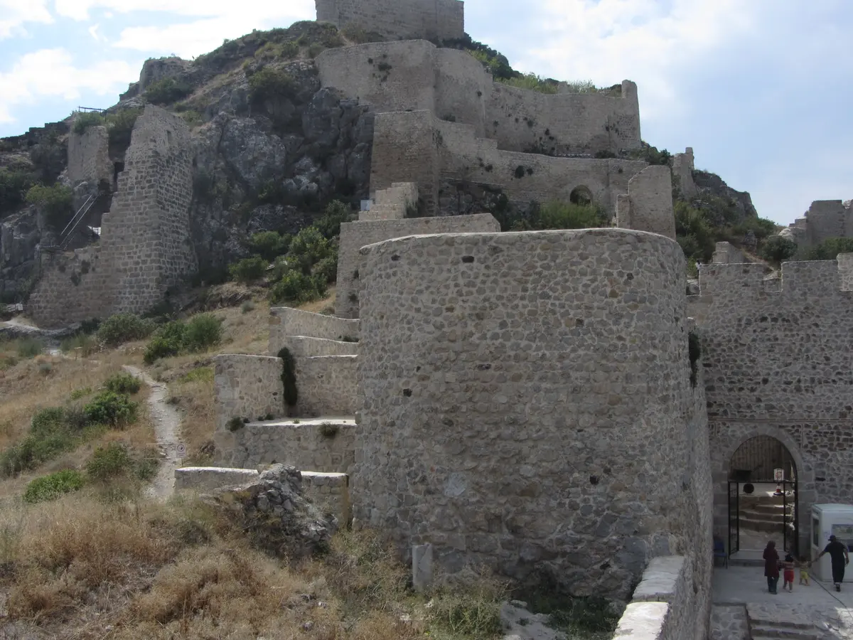 Harşena Kalesi