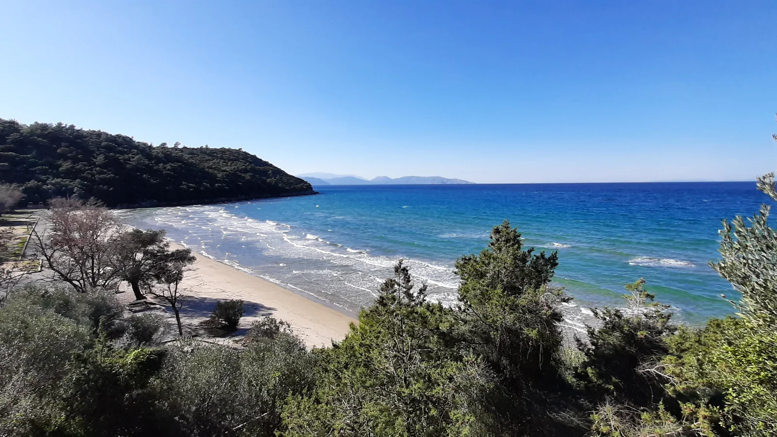 Aydın Kuşadası Güzelçamlı sahili