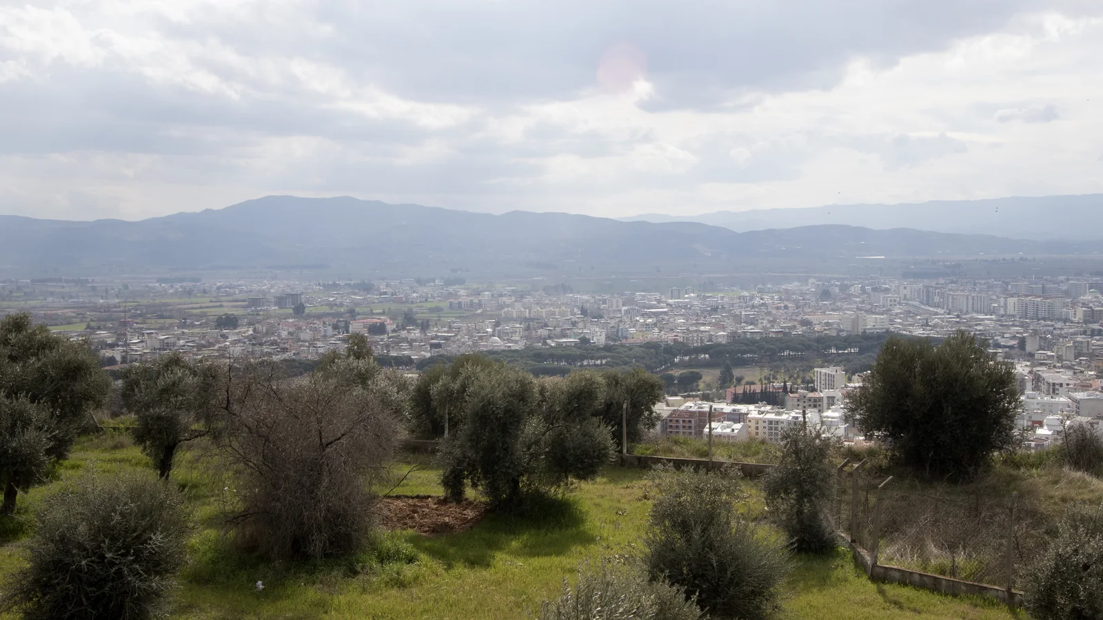 Aydın şehir rehberi kapak görseli