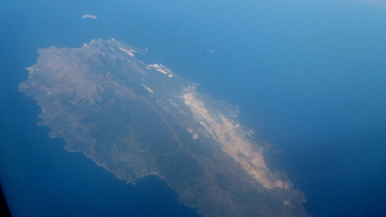 Marmara Adası’nın havadan görünümü