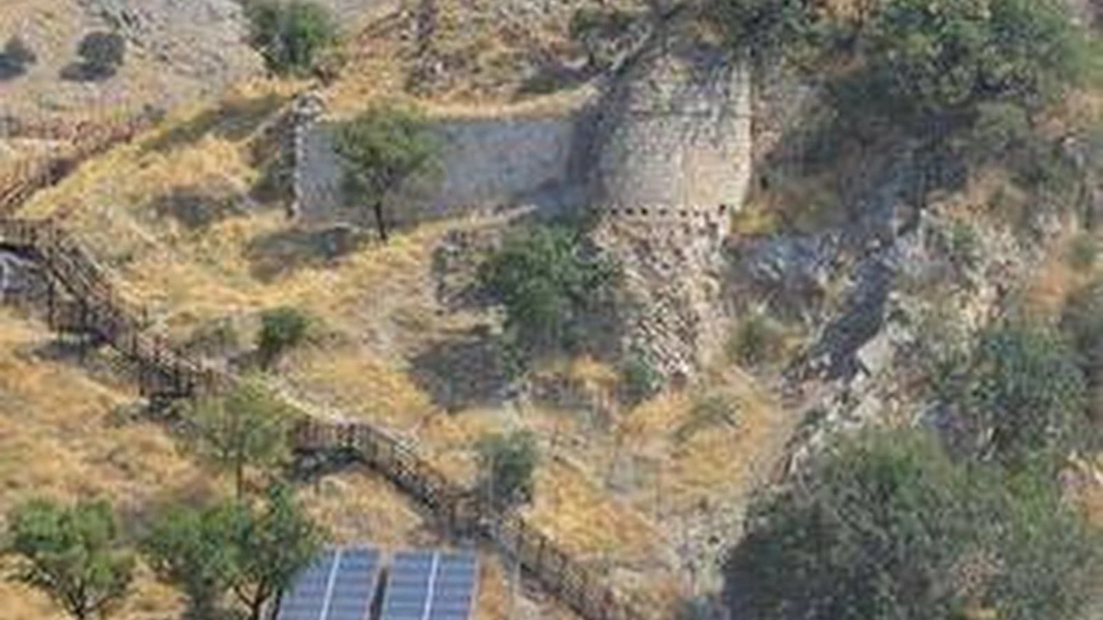 Kozluk Kalesi gerçek fotoğrafı