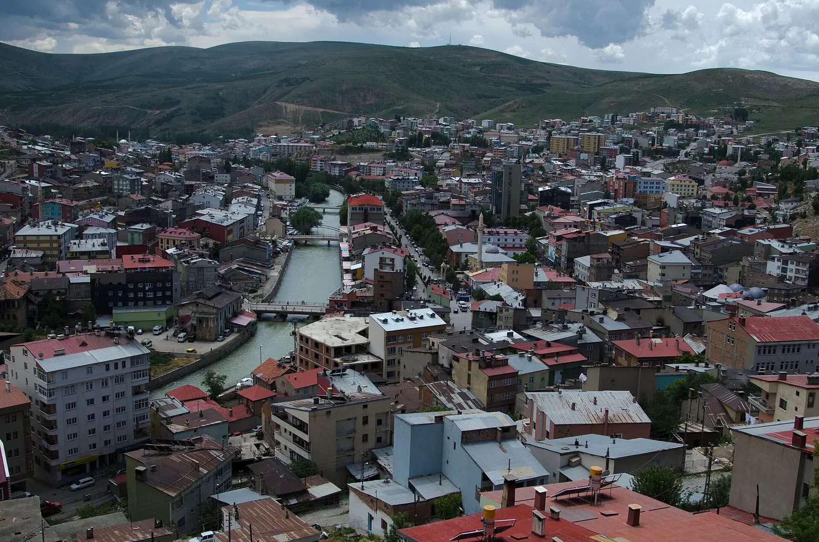 Bayburt Gezilecek Yerler: Kaleler, Müzeler ve Çoruh Rotası