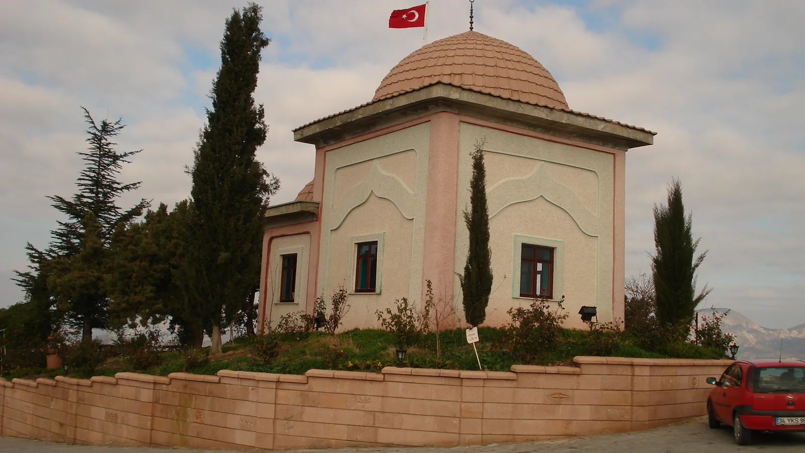 Söğüt Dursun Fakih Türbesi ve çevresi