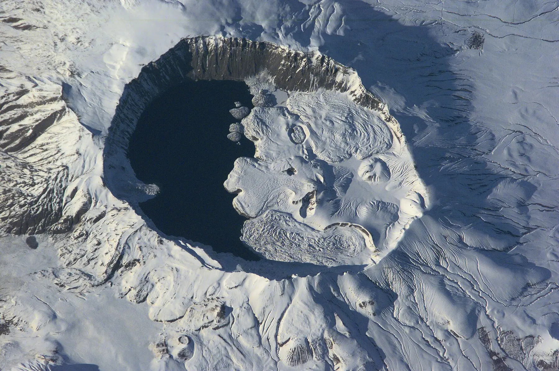Nemrut Kalderası ve Krater Gölü