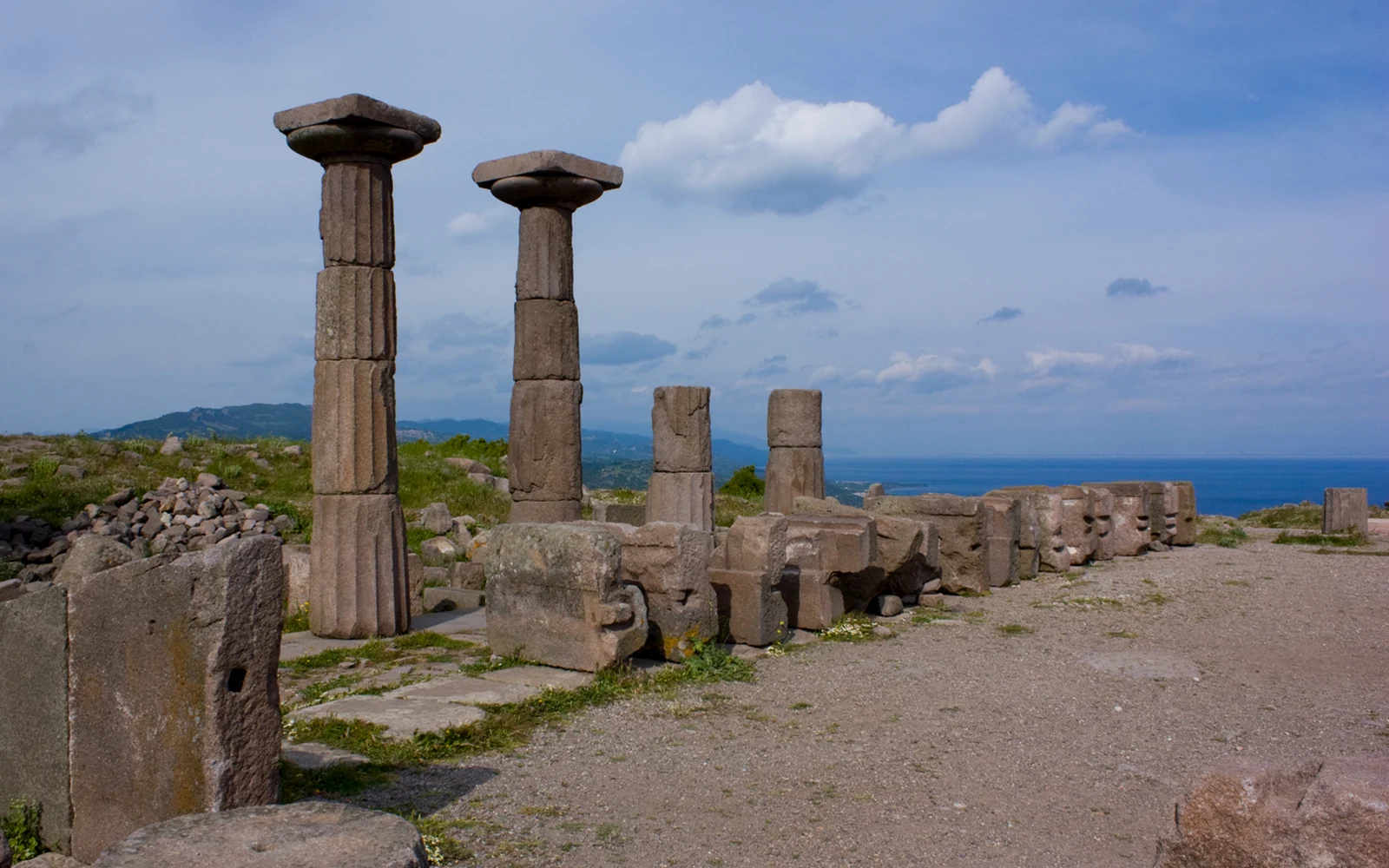 Assos Antik Kenti ve Behramkale