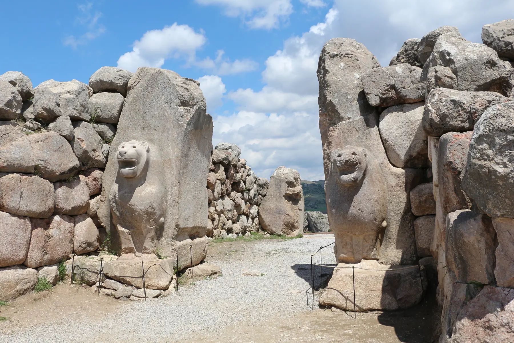 Aslanlı Kapı, Yerkapı ve Kral Kapı