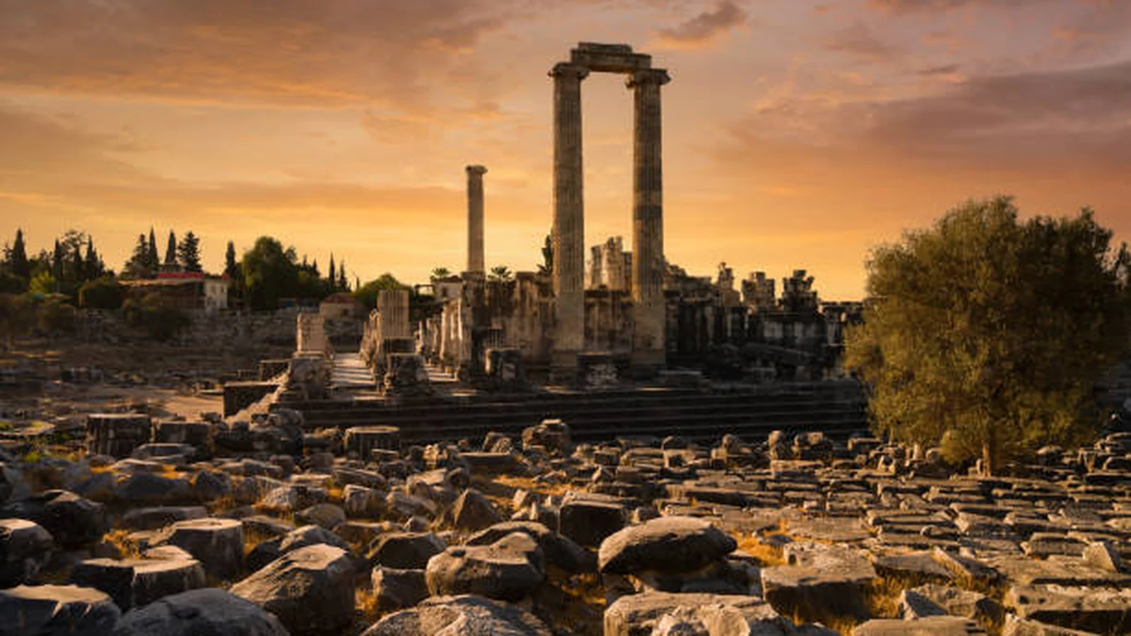 Didim Apollon Tapınağı gün batımı manzarası