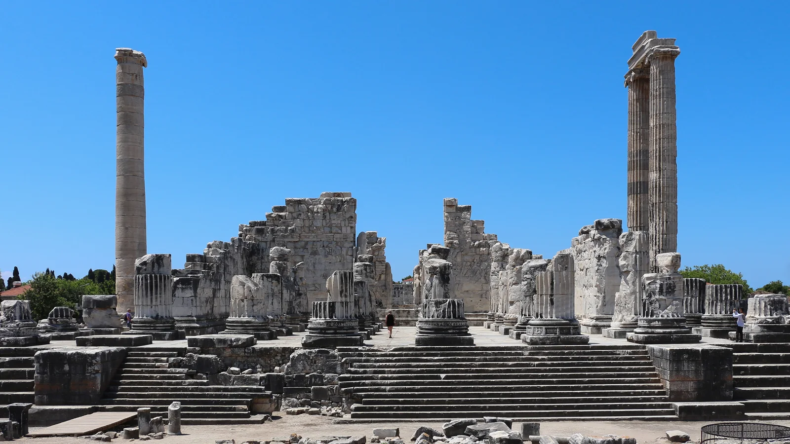 Didim Apollon Tapınağı