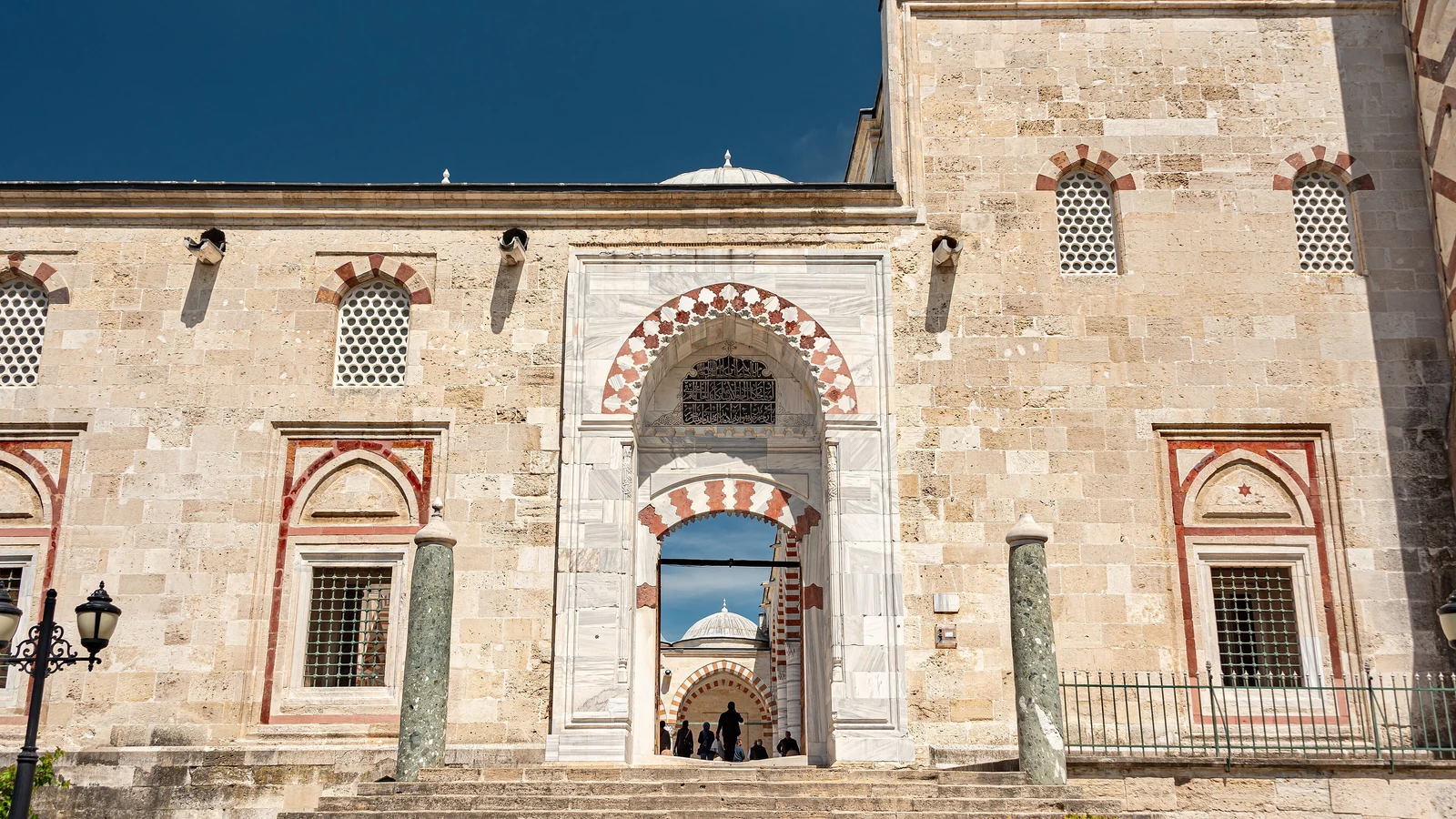 Üç Şerefeli Camii temalı Edirne gezi görseli