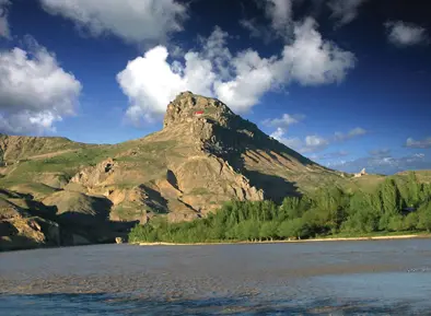 Palu Kalesi ve Tarihî Palu