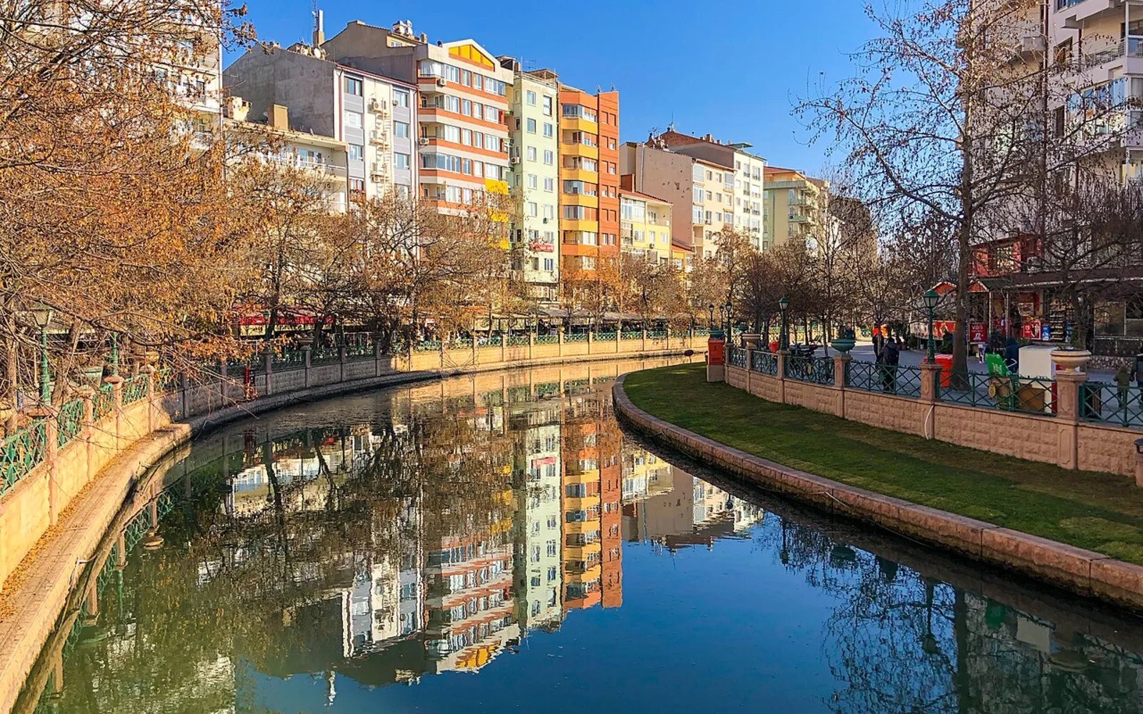 Eskişehir Gezilecek Yerler: Haritalı 45+ Durak, Porsuk, Odunpazarı ve Frigya Rehberi