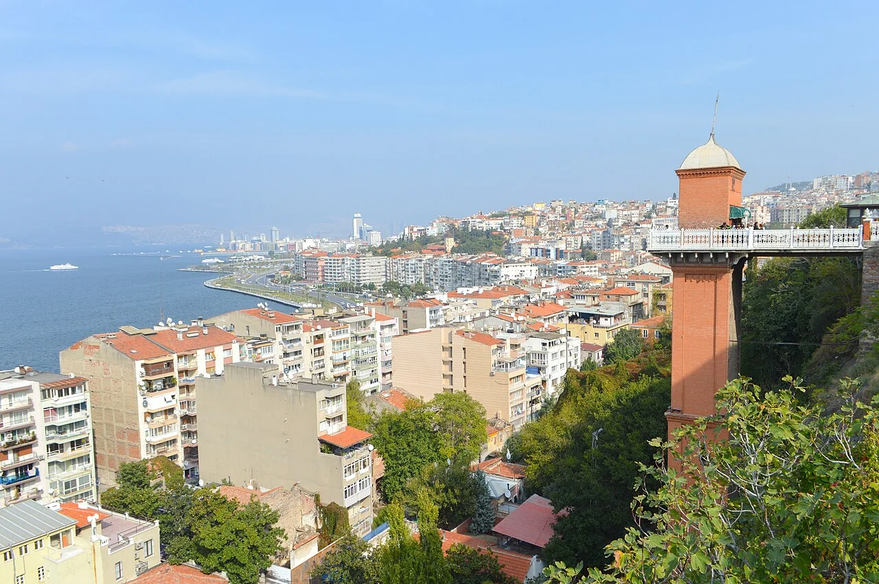Tarihî Asansör