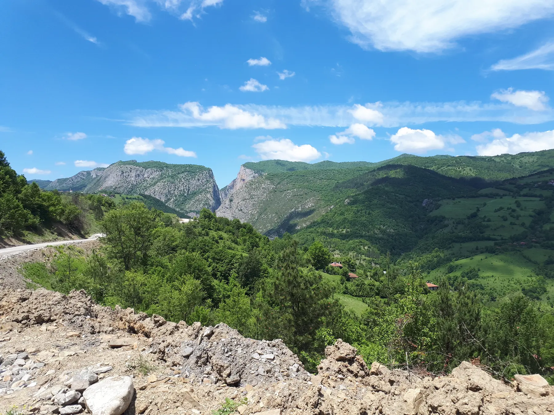 Valla Kanyonu: Seyir Terasından Dev Vadi