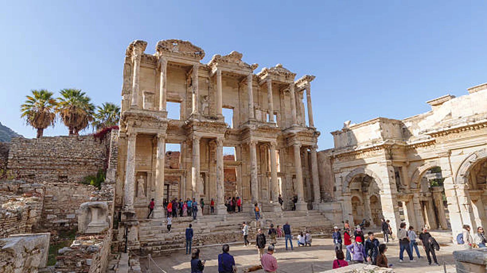 Efes Antik Kenti Celsus Kütüphanesi