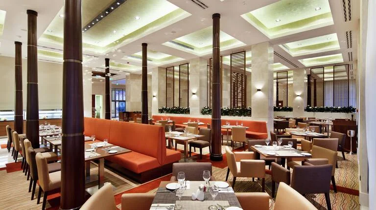 Hilton Garden Inn Mardin restoran ve kahvaltı alanı