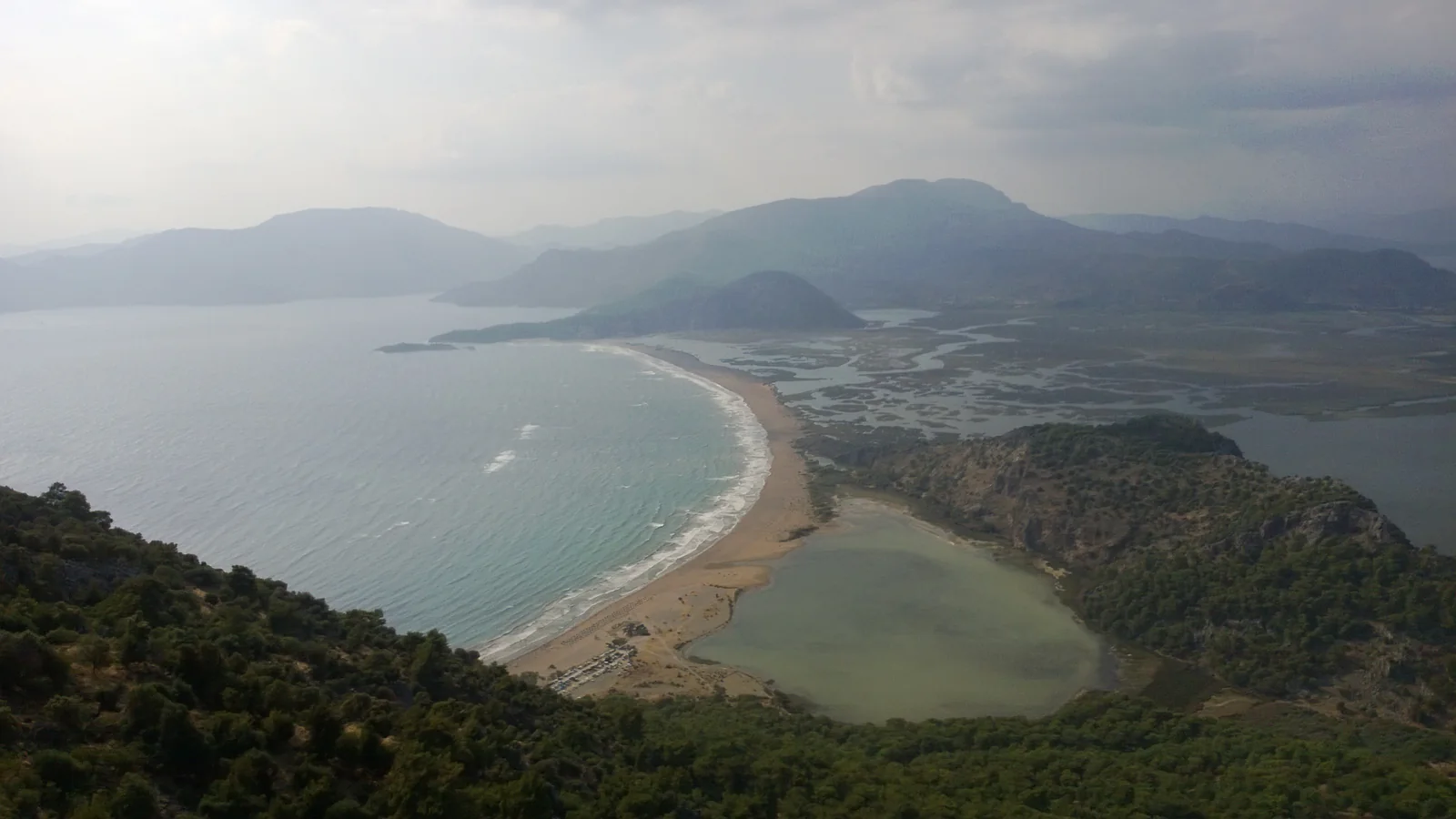 İztuzu Plajı, Dalyan deltası ve deniz manzarası