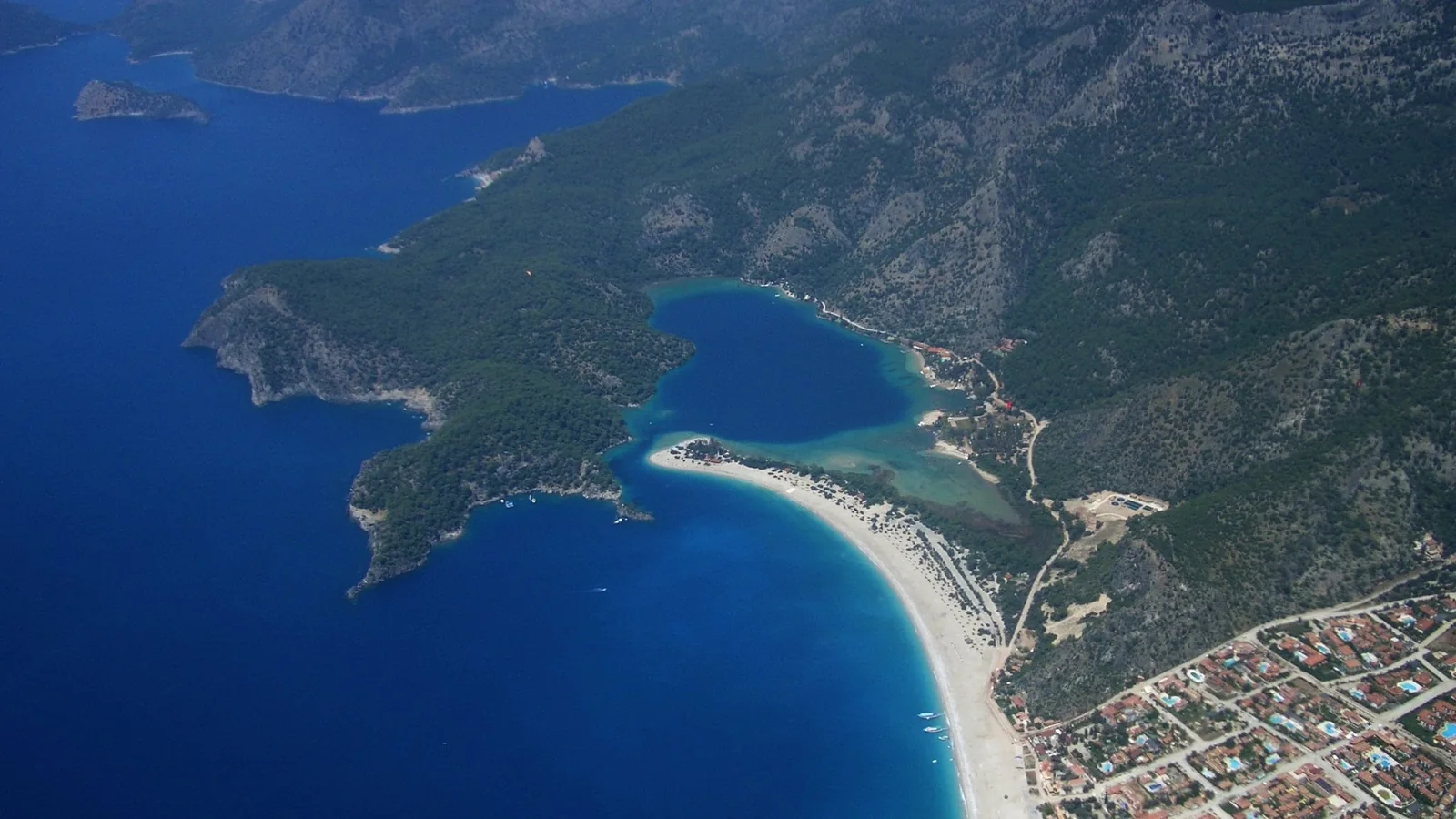 Muğla şehir rehberi kapak görseli