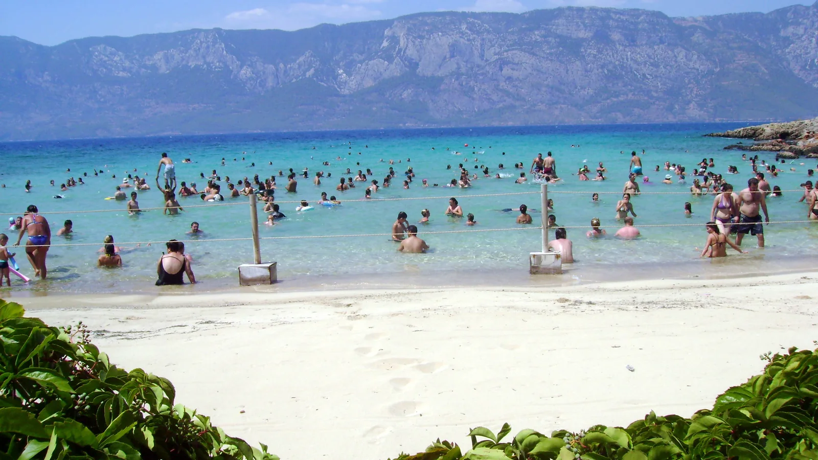 Sedir Adası Kleopatra Plajı ve turkuaz deniz