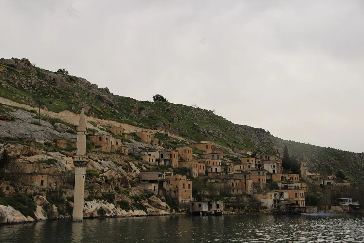 Şanlıurfa Yakınlarında Gezilecek Yerler: Halfeti, Harran, Mardin, Gaziantep ve 10 Rota