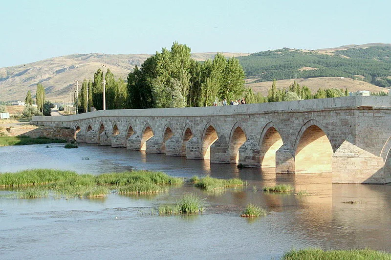 Sivas Eğri Köprü