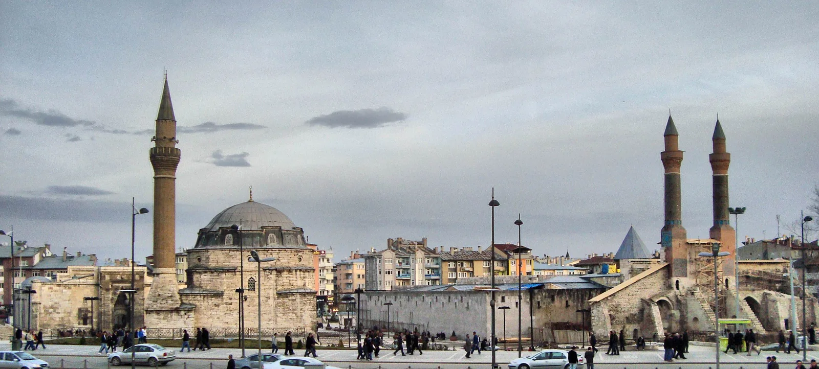 Sivas şehir rehberi kapak görseli