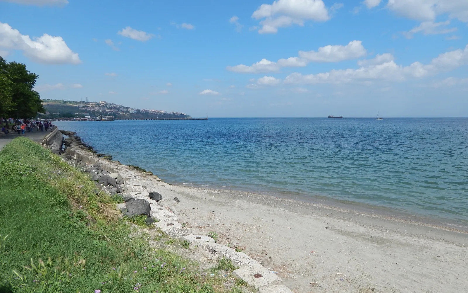 Tekirdağ şehir rehberi kapak görseli
