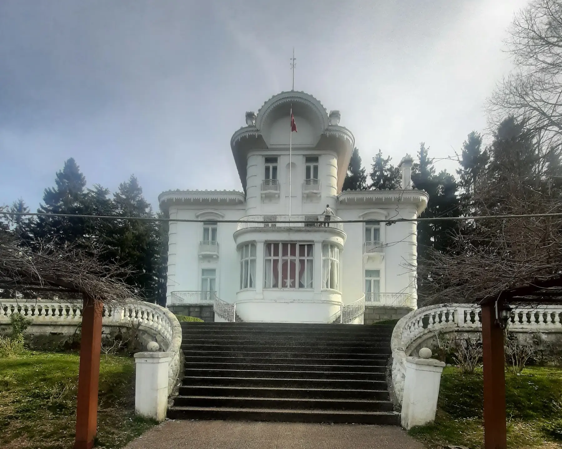 Atatürk Köşkü ve Soğuksu