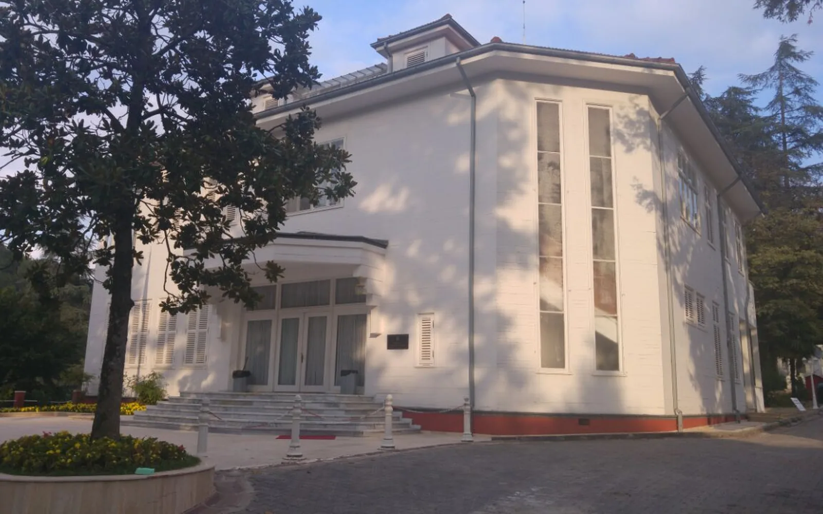 Termal Atatürk Köşkü gerçek dış cephe fotoğrafı